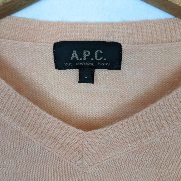 A.P.C. Men's Wool Blend Peach V-Neck Sweater Size L - Picture 6 of 7
